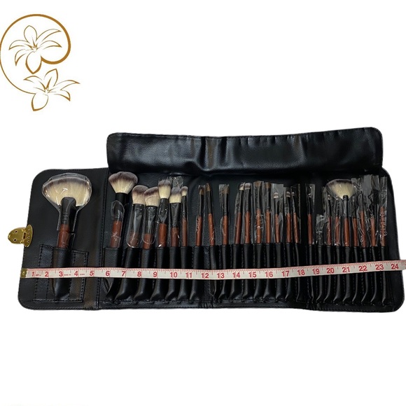 Profesional High Quality 26 Pcs Make Up Brush Set - Picture 9 of 13